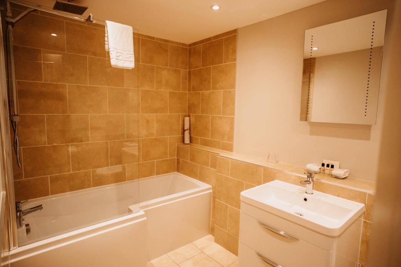 The Boar'S Head Hotell Harrogate Exteriör bild