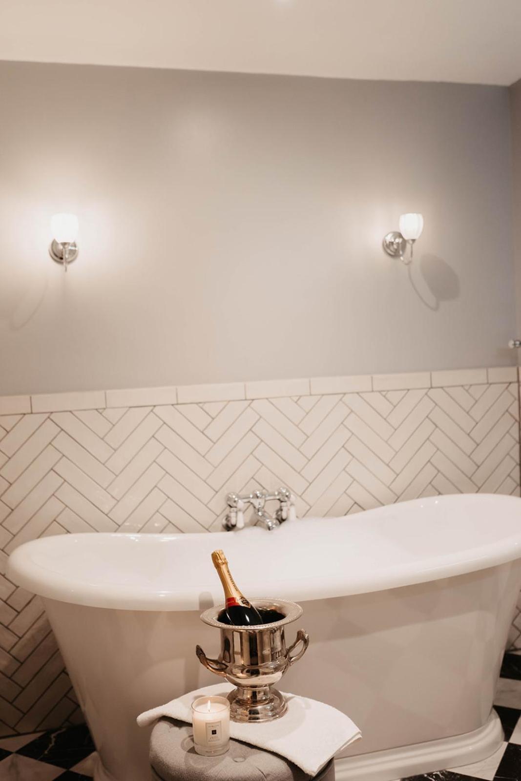 The Boar'S Head Hotell Harrogate Exteriör bild